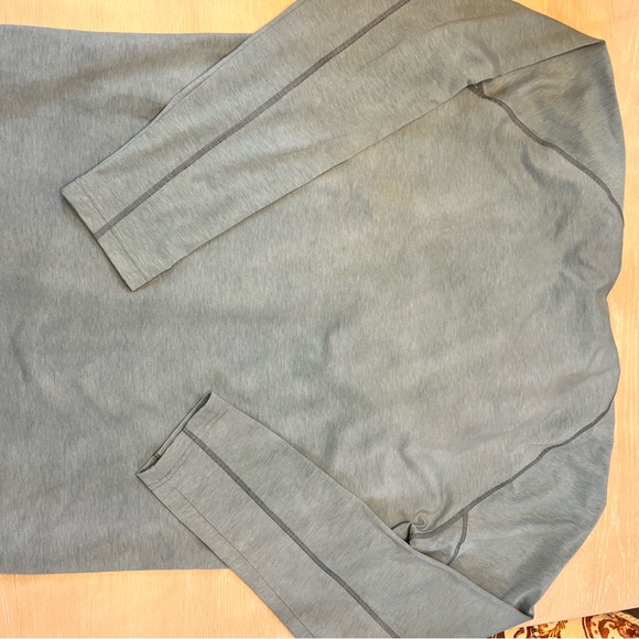 Blue ultimate terrain Hooded Men's Sweatshirt - Picture 4 of 4